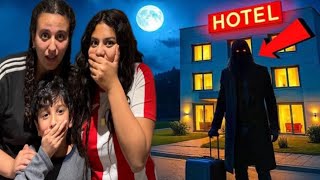فيلم رعب حقيقي للرجل الاسود يلاحق ابني علي بفندق كبير بلندن 😱