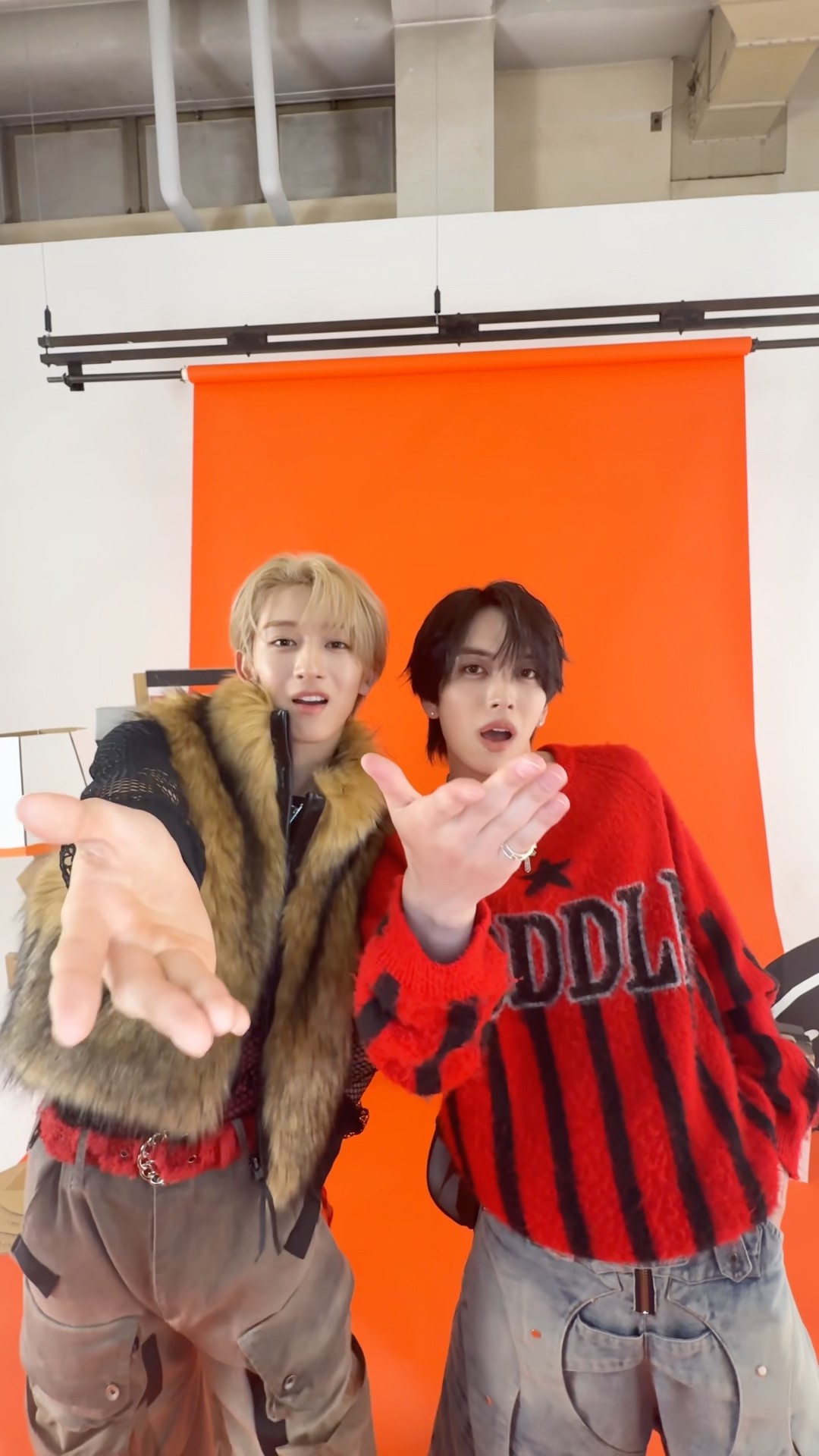 遊ぼう my love 💫#MAZZEL_GetUpAndDance #NAOYA #EIKI #MAZZEL - YouTube