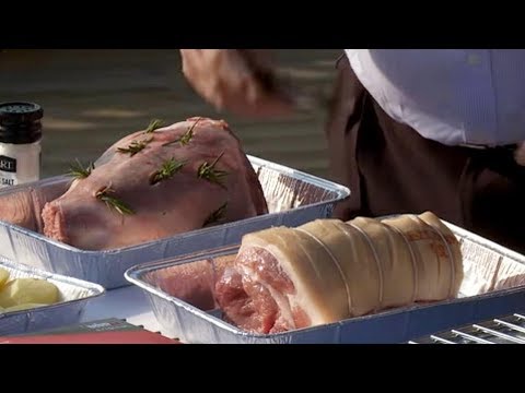 Weber Q 1200 Vs Q 2200 Temperature Test Youtube