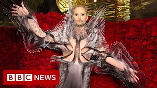 Celebrities show off lavish outfits at 2022 Met Gala - BBC News