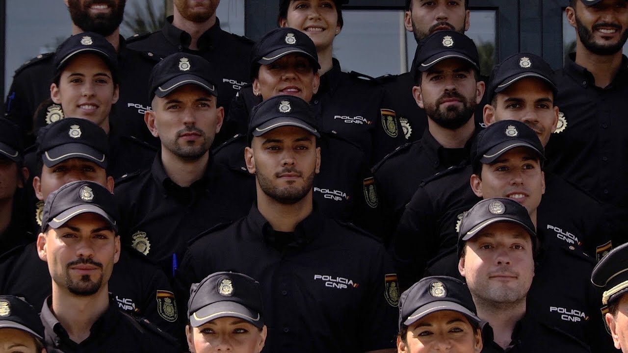 La Delegación del Gobierno da la bienvenida a los agentes en prácticas