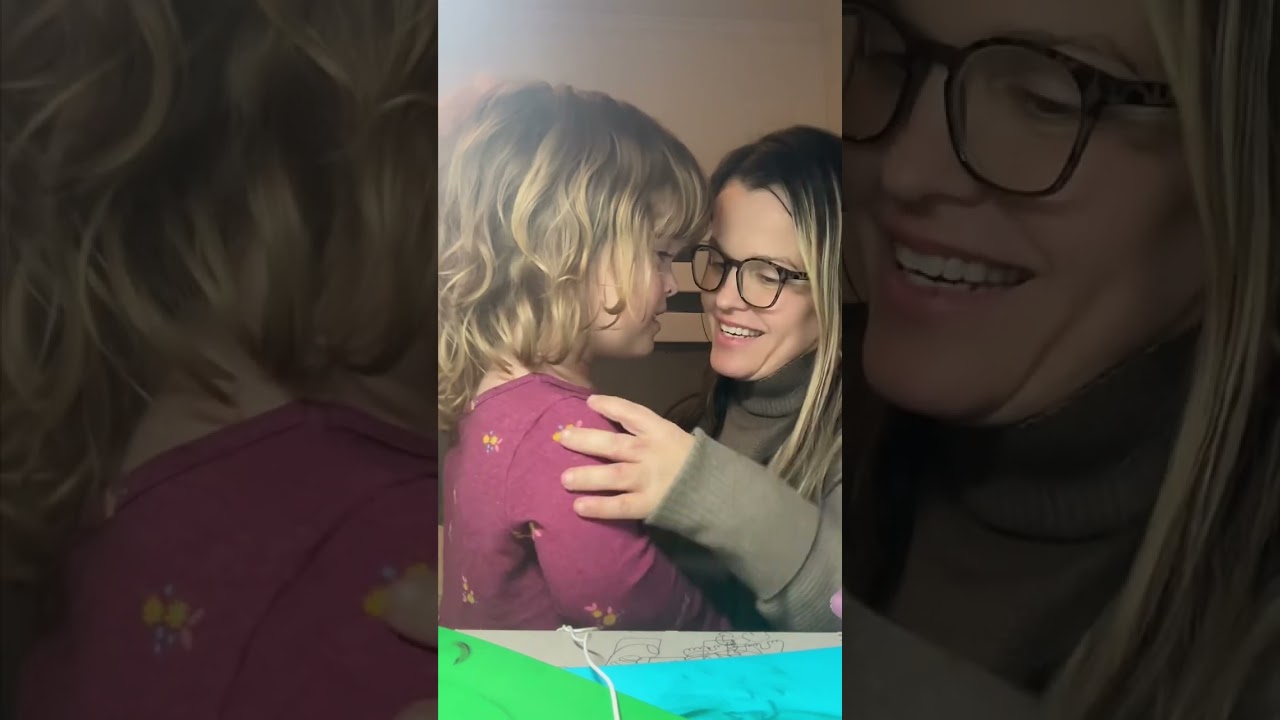 She Gave Thumbs Down