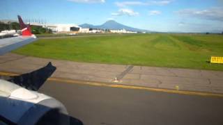 taca e190 take off from el salvador to costa rica 112713
