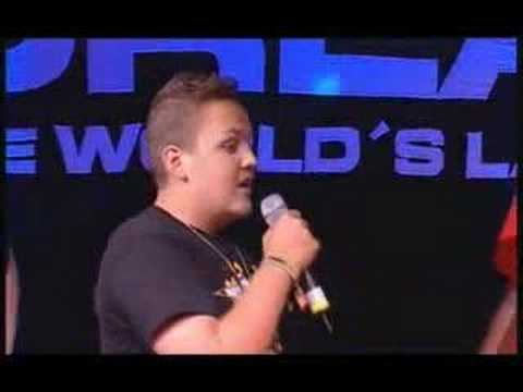 DreamHack Summer 2007 - Barbiegirl in helium