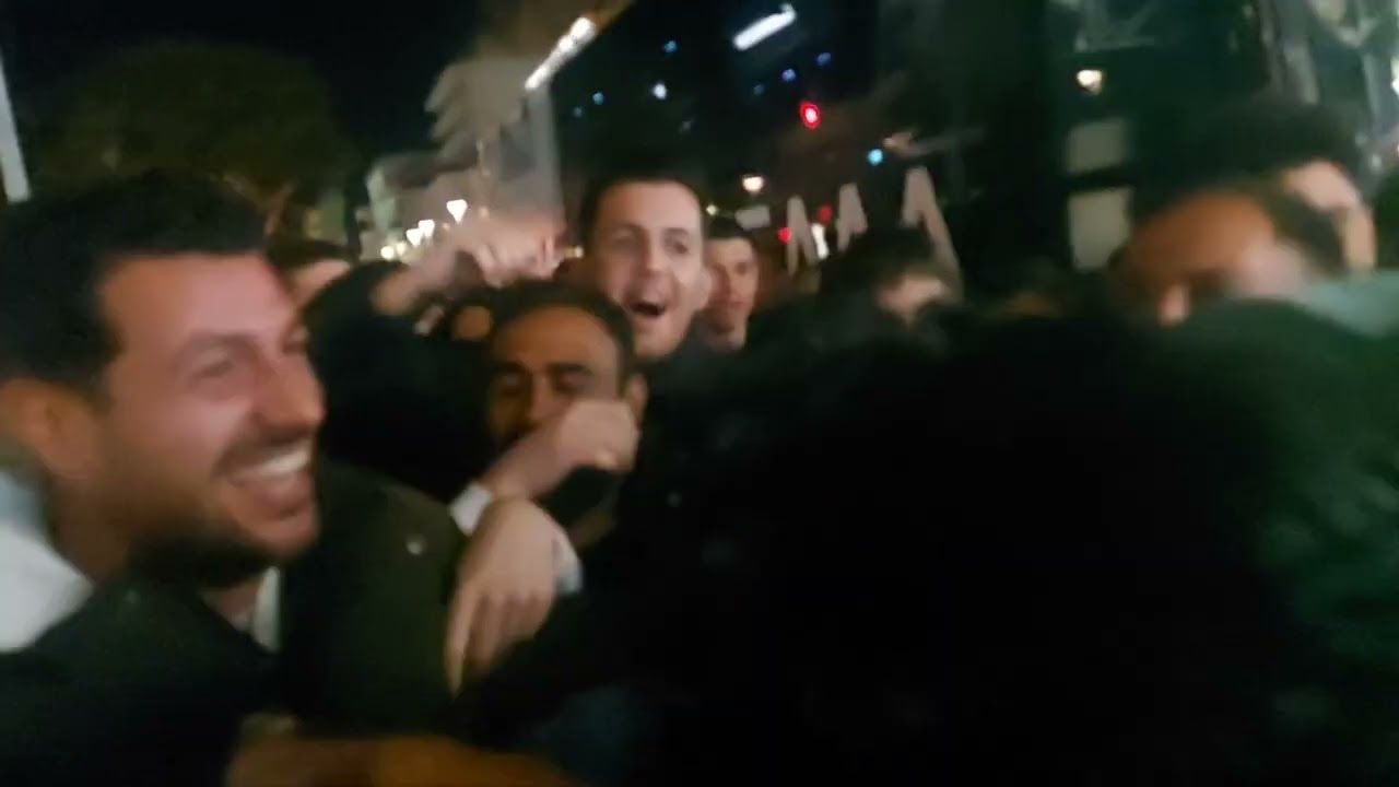 Πανηγυρισμοί για την άνοδο της Καλαμάτας στη Superleague μετά απο 26 χρόνια 