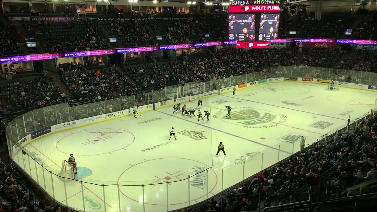 Angel of the Winds Arena - Everett Silvertips arena (WHL)