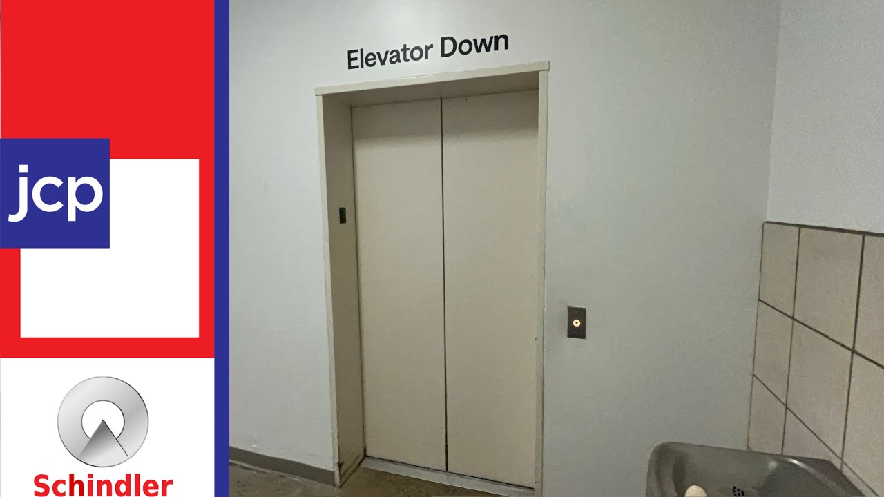 CRAPPY Schindler hydraulic elevator at JCPenny Fairfield commons mall, Beavercreek,Ohio