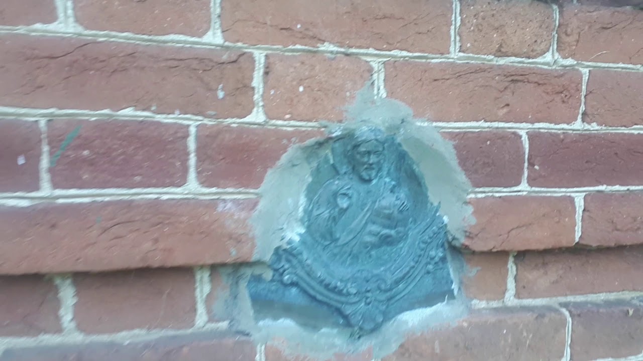 Церковь Михаила Архангела, Озеро Локно, собирали грибы, ручной Аист