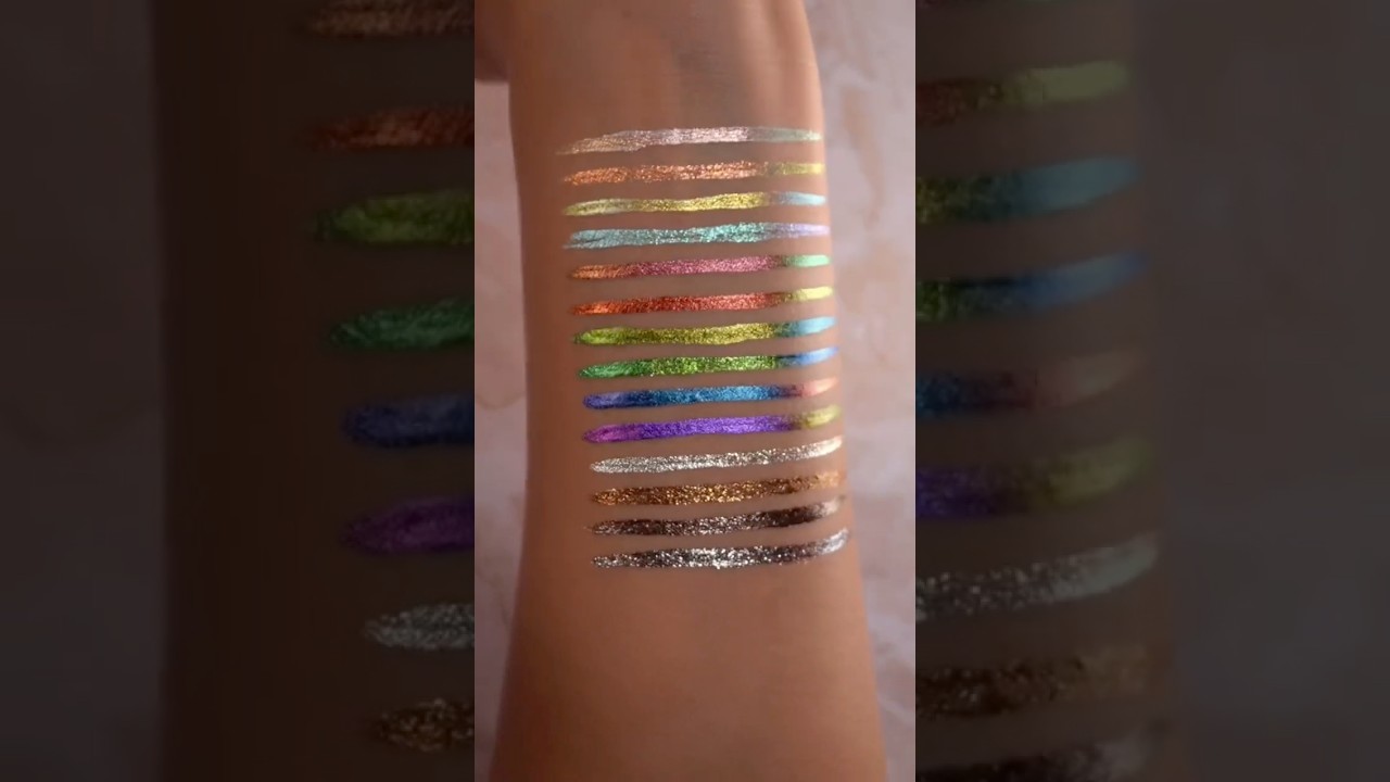 Check out these Chroma flik swatches by  @noopur_makeup !🌟