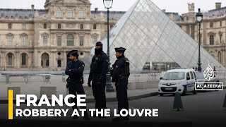 Priceless Jewels Stolen From Frances Louvre Museum In Four-Minute Heist