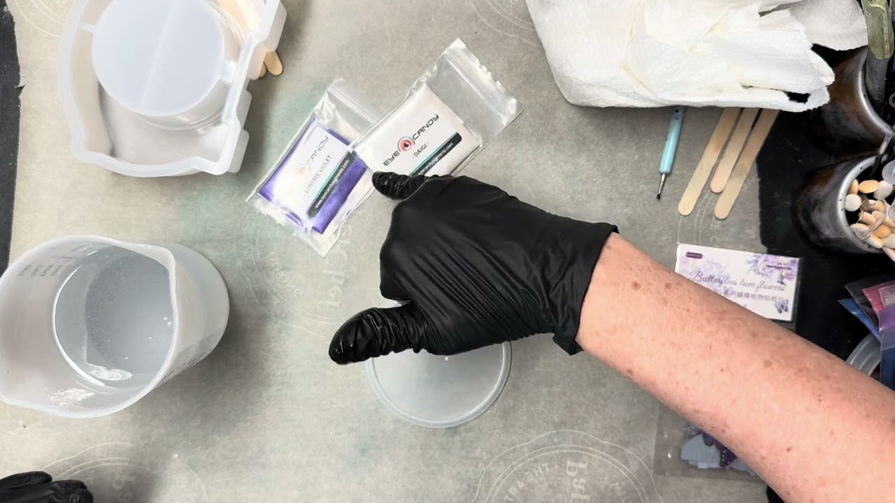 494. Сегодня мы будем делать копилку.