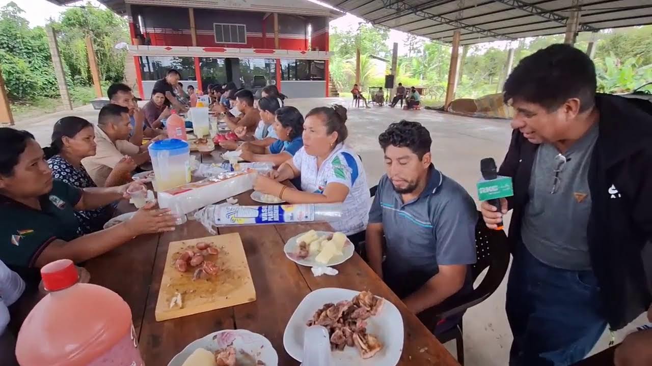 Evo Morales visita la producción de Pitahaya en la Federación Carrasco del Trópico de Cochabamba