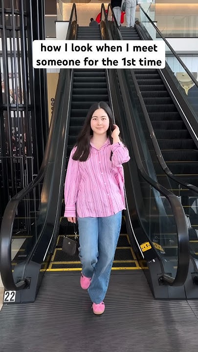 it-means-i-feel-safe-around-you-sofimanassyan-relatable-outfit