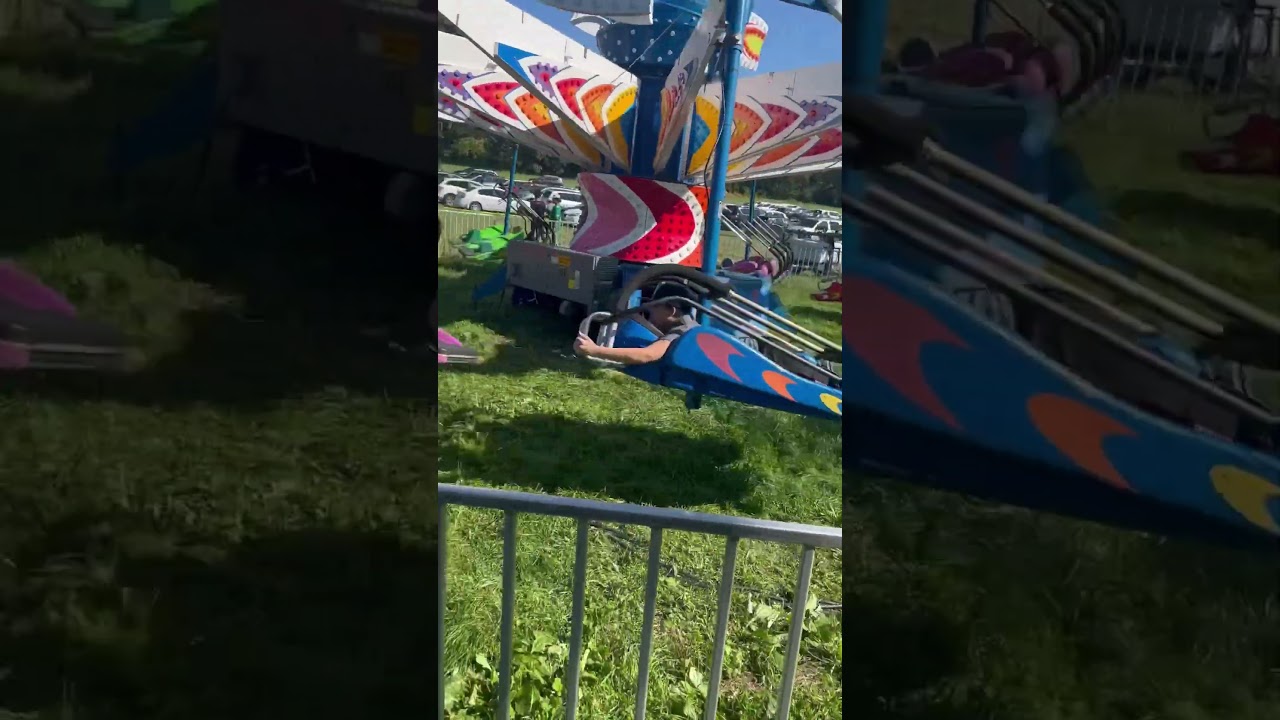 #fairgames #pennsylvania #havingfun #rolercoaster #celebration bekijken op YouTube #fairgames #pennsylvania #havingfun #rolercoaster #celebration bekijken op YouTube