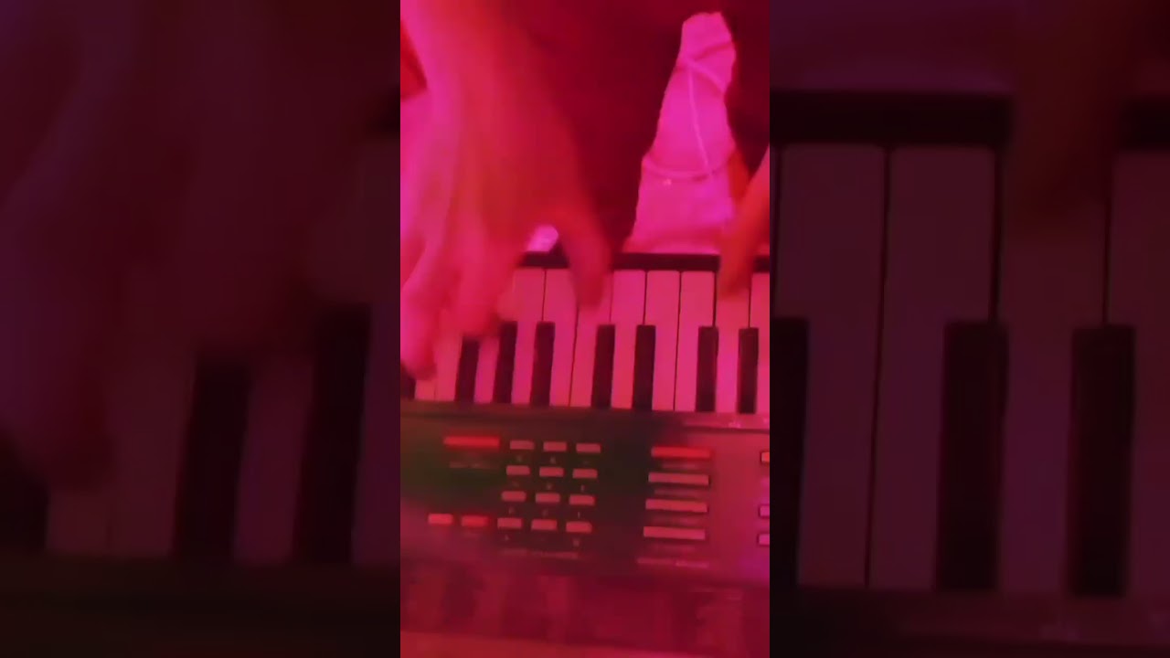 фанатка cannibal corpse 