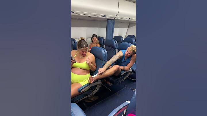 Barefoot guy on plane!