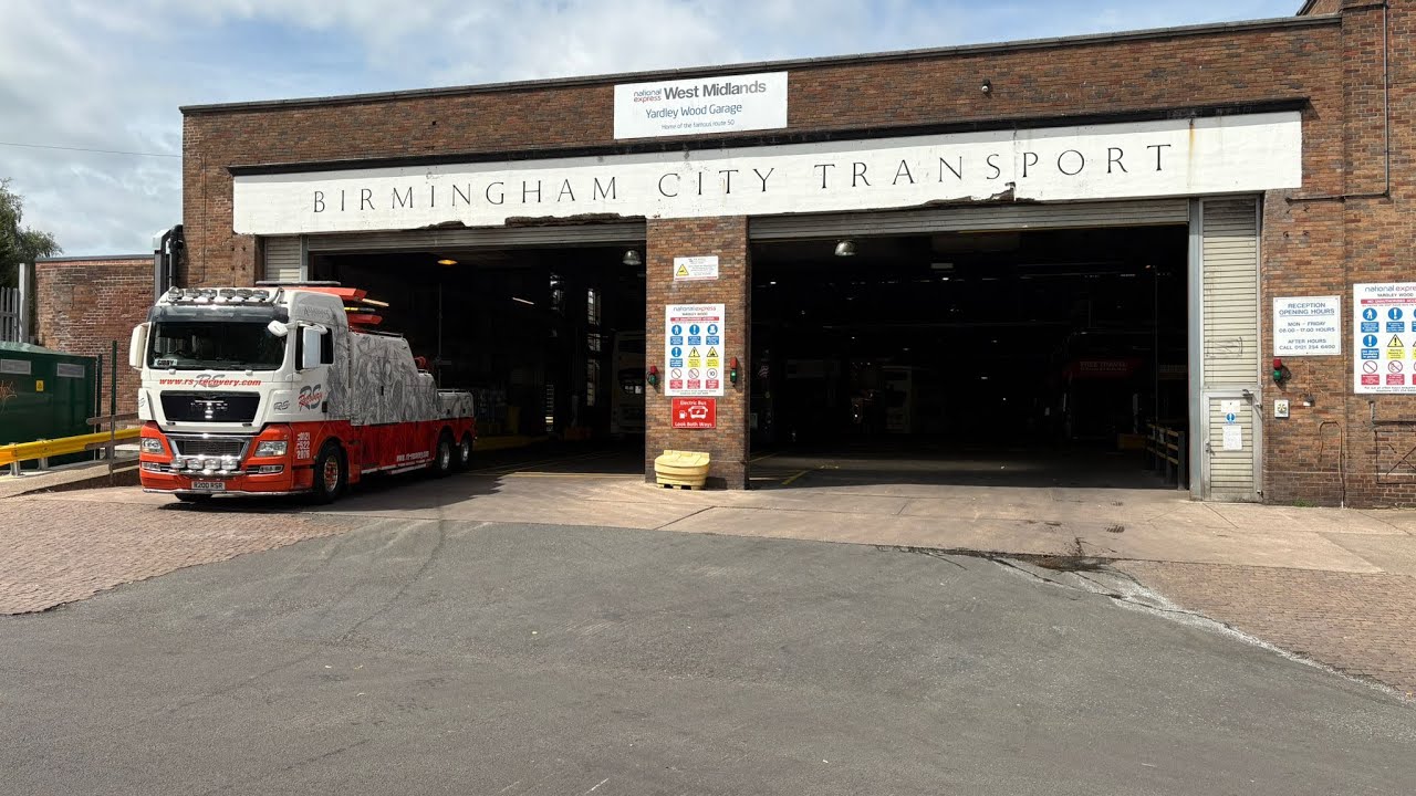 Buses at Yardley Wood Bus Garage (27/06/2025)