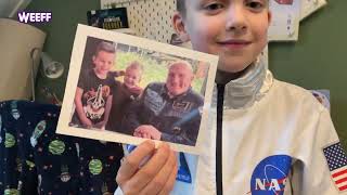 Zesjarige Mick Uit Hoorn Straalt Als Gelukkige Winnaar Van Sterrenkijkeractie