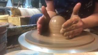 Centering Pottery by Henny Penny 76 views 6 years ago 5 minutes, 37 seconds