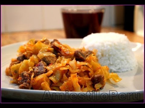 Vídeo: Col Guisada Amb Porc I Tomàquets