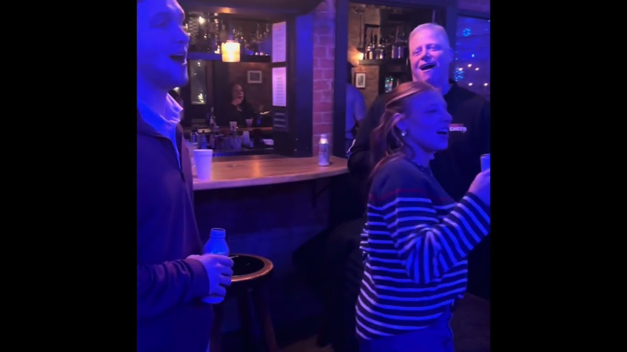 Phil Johnston acoustic show Black Friday 2025 clips