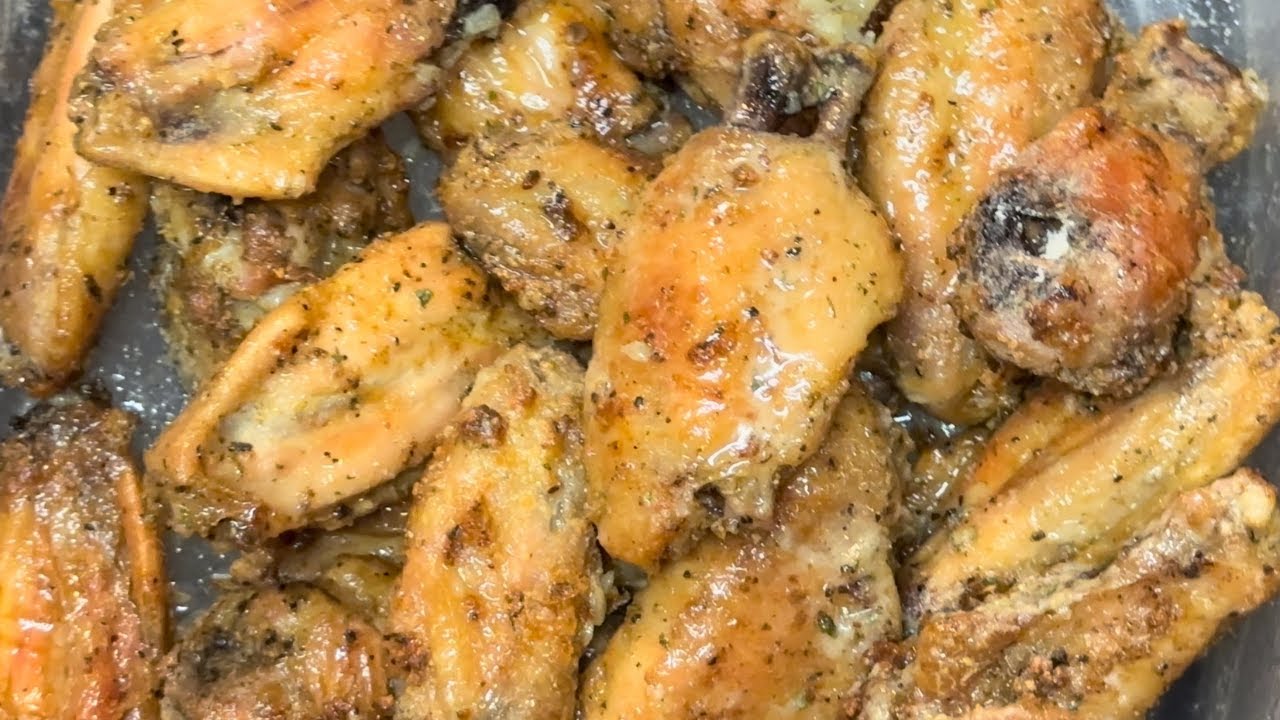 Garlic Butter Ranch Mouthwatering Garlic Butter Ranch Chicken Wings | Recipe - YouTube