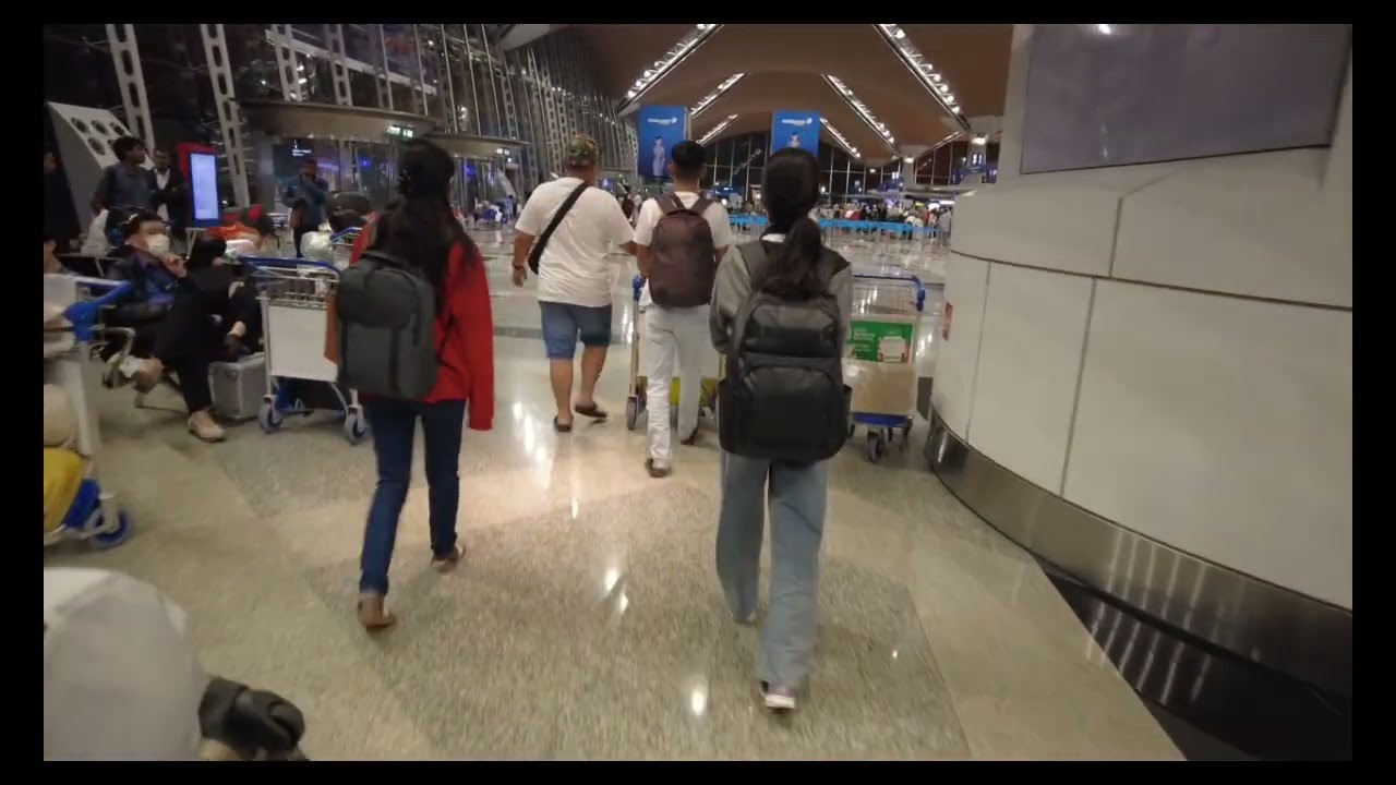 Trip pulai ke Sarawak Ari Johor bahru ke klia1,jam 4.30am atai ba klia1