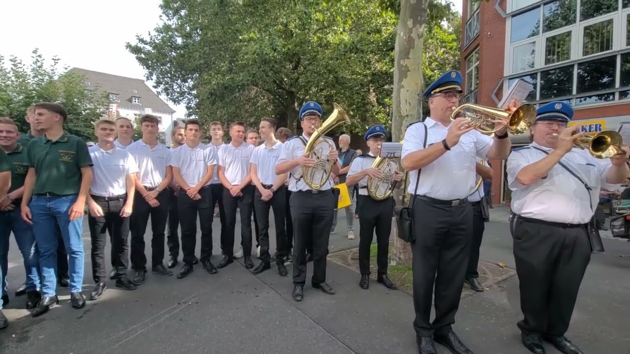 Grevenbroicher Schützenfest 2023 /Musikzug Orken - Dem Land Tirol die Treue (2.9.2023 am Marktplatz)