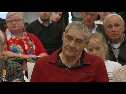 20220426 Haaksbergen Jan Wibbelink Lintjesregen