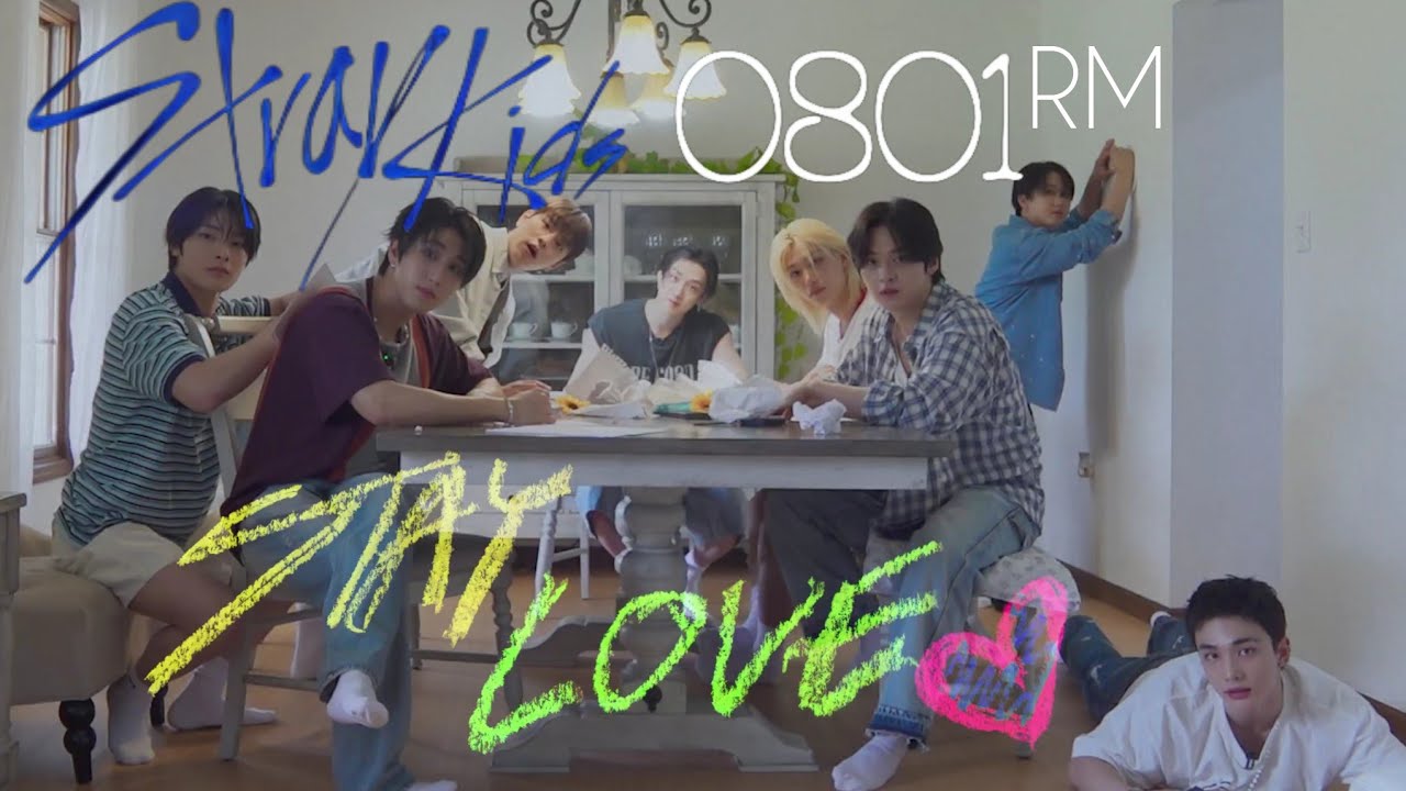 Stray Kids (스트레이 키즈) - 