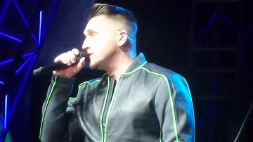 Akos: Hello -Demjen Arena 2017 12 30
