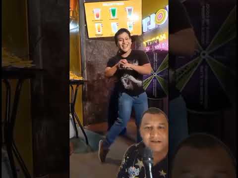 Throw The Pass Humor Viral