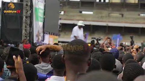 TENI PERFORMS HITS SONGS AT THE YOUTH COUNT MEGA CONCERT AT TBS LAGOS