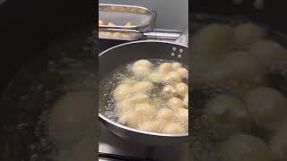 Pettole natalizie #pettole #friggere #pugliafood #tradizioninatalizie #zimari #cucinare