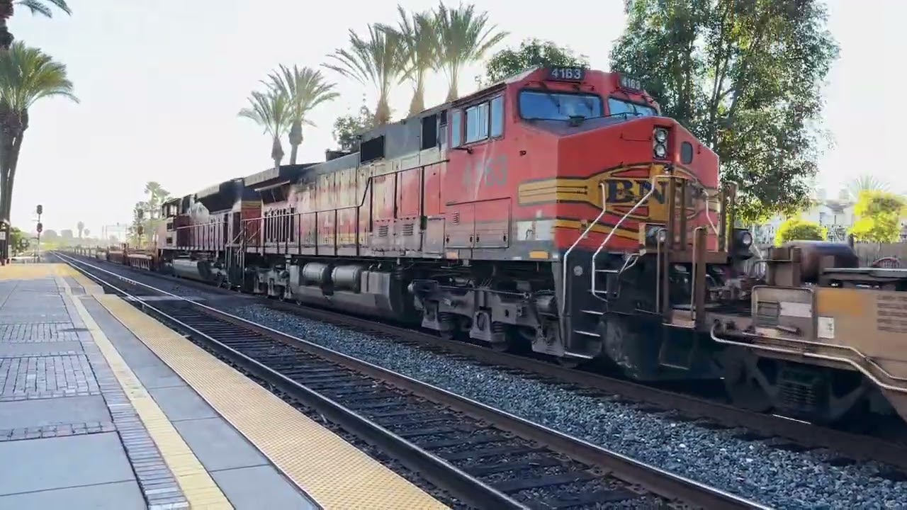Southern California Freight Train（7927 6720 7787 - 4163 9372）
