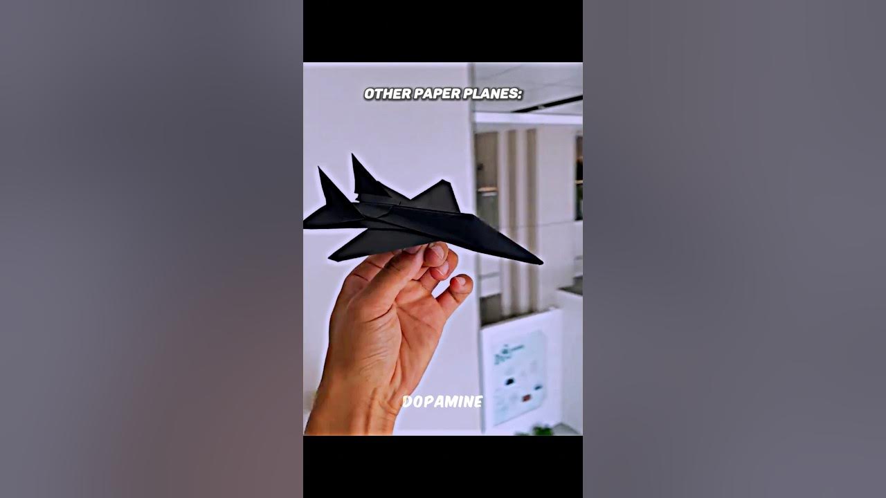 The Last Paper Plane is Crazy๐ The Last Paper Plane is Crazy๐