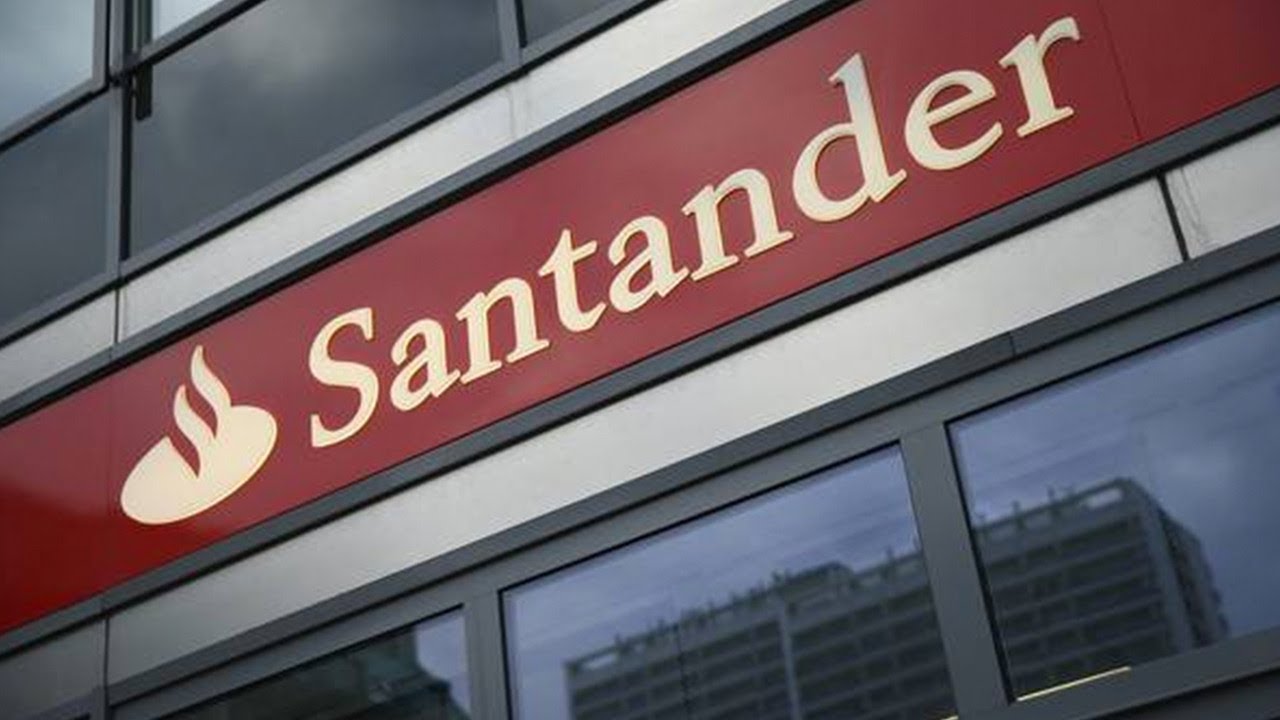 Santander Consumer USA Holdings Inc. (SC) Is Dropping But Watch The Charts And Be Careful