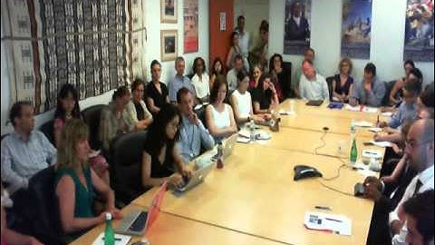 Linda Raftree presents Benefits and Barriers ICTs in M&E