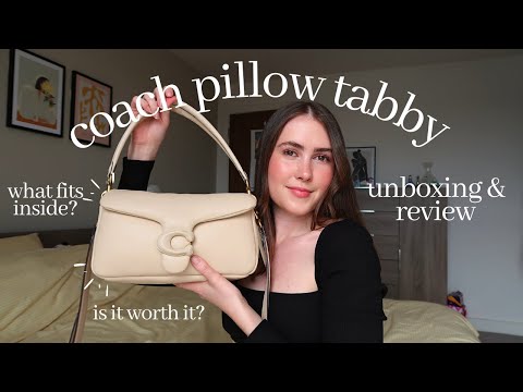 UNBOXING THE HARD TO FIND GREEN COACH PILLOW TABBY 26 !