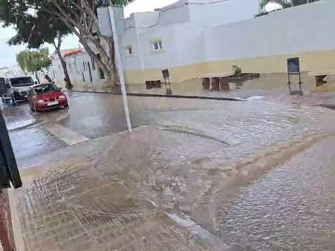 Las calles inundadas en Titerroy en Arrecife este martes
