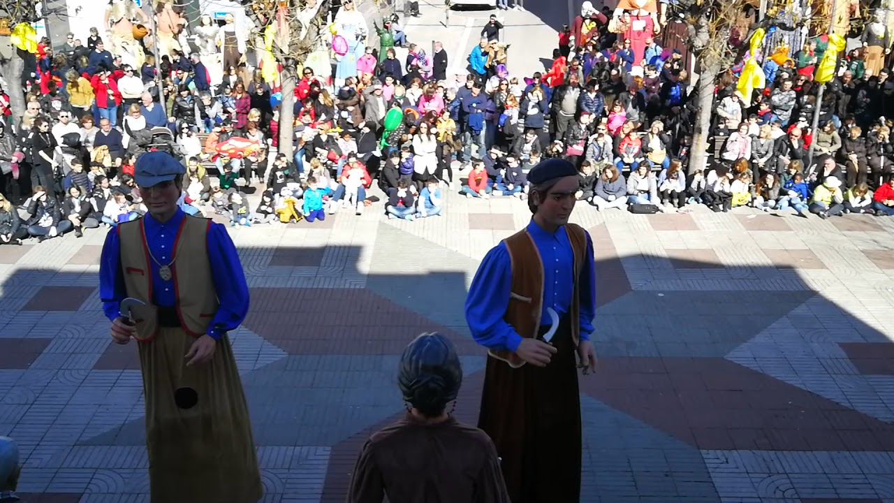 Presentació Geganta Maria 2.0 Navarcles