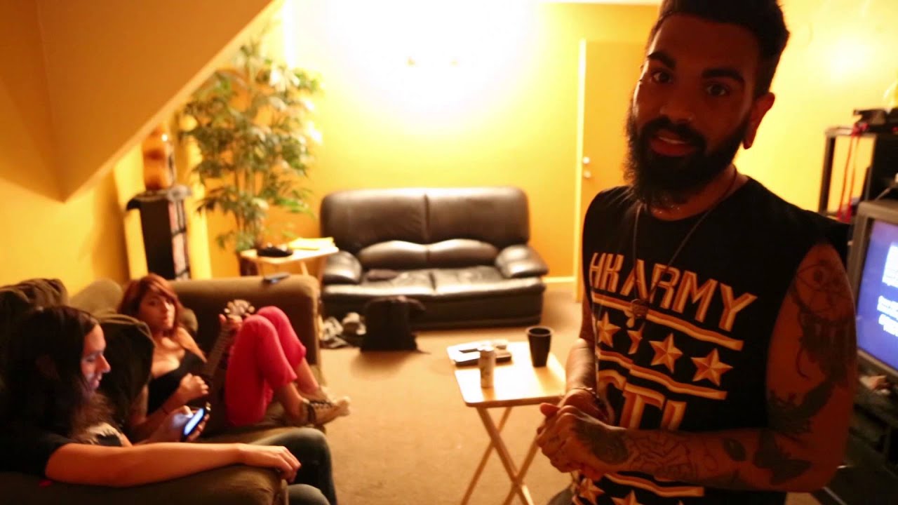 EYES SET TO KILL - Studio Tour