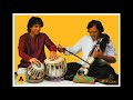 Capture de la vidéo Raga Yaman ~ Ustad Sultan Khan & Ustad Zakir Hussain ~ 1978 ~ Live At Concert (Valencia)