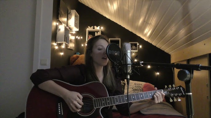 Pieces - Sum 41  Acoustic cover by @GeorgesStudio #sum41 #pieces 