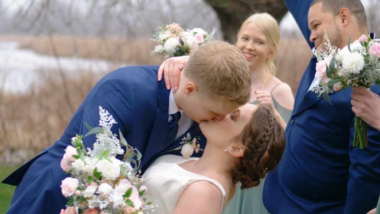 Megan + Zac | Alexandria, Minnesota Wedding