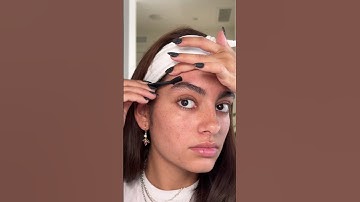 Grooming my eyebrows ✂️