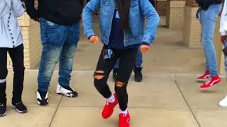 Say You Want Someone, Mixed Personalities Aspectzavi