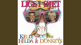 Video thumbnail of "Keld & Hilda - Du Er Dig Selv"