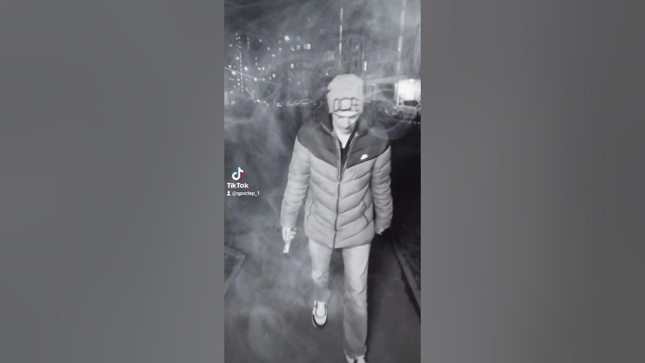 Я слушал дождь шаман. Шаман русский певец. Песня шамана мокрый дождь. Shaman певец фотосессии. Мокрый дождь shaman обложка.