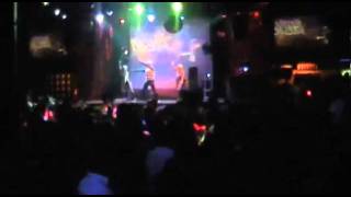 BAILE ENTRETENIDO DE VITICOCANDELA EN PUB LICITY